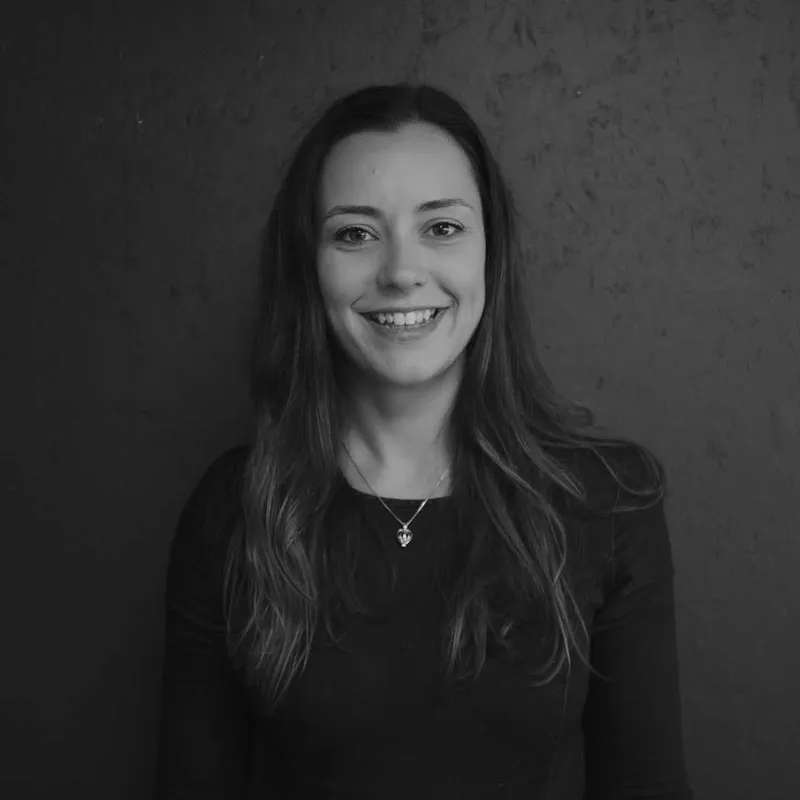 A profile picture of Lizanne Smith Head